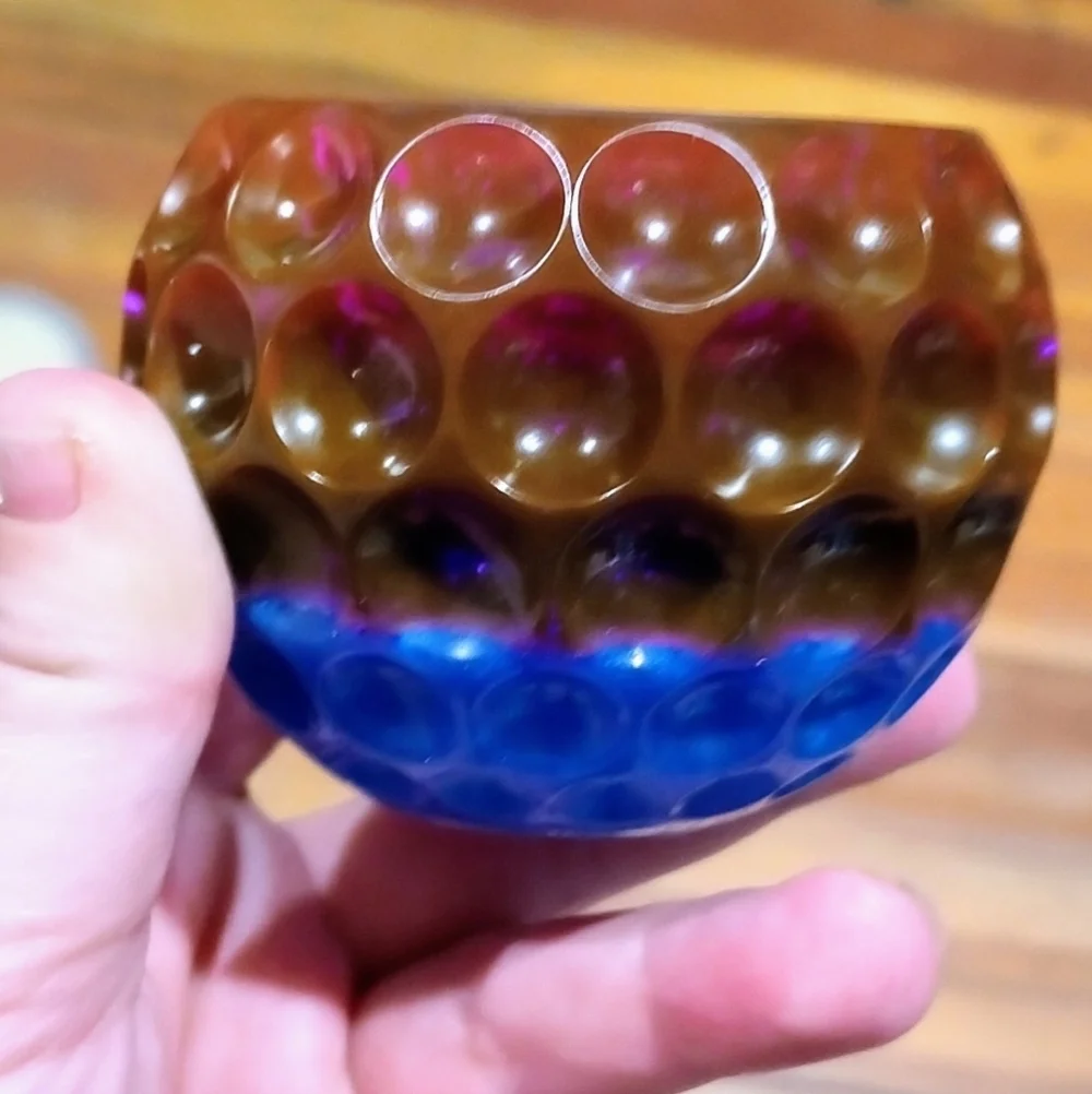 COPY - 🄷🄰🄽🄳🄼🄰🄳🄴 🄲🄾🄻🄾🅁🄵🅄🄻 🅁🄴🅂🄸🄽 🄲🄰🄽🄳🄻🄴 🄷🄾🄻🄳🄴🅁 - Picture 2 of 3